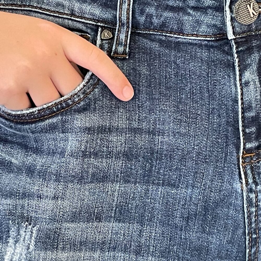 Kut Denim Shorts - Picture 4 of 10